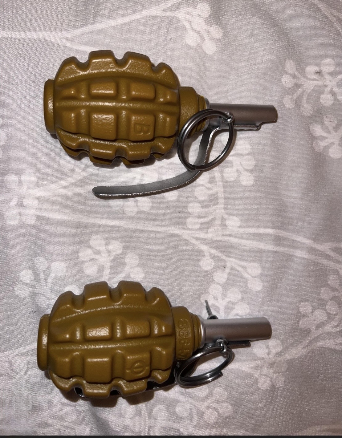 Grenades 