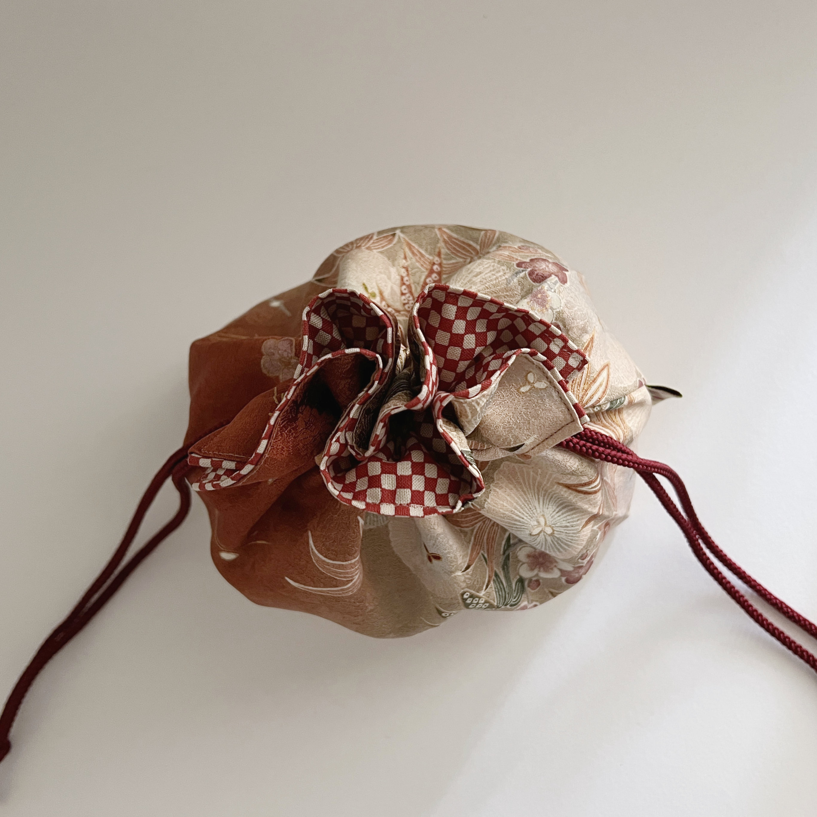 Azuki Red Gradation Kimono Pouch