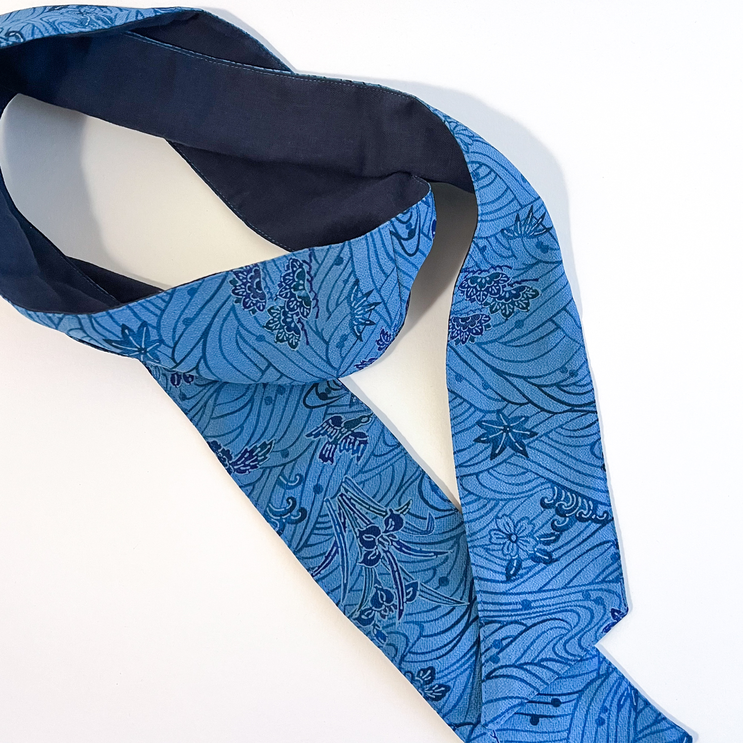 Blue Crepe Silk Fashion Scarf with Wave Pattern