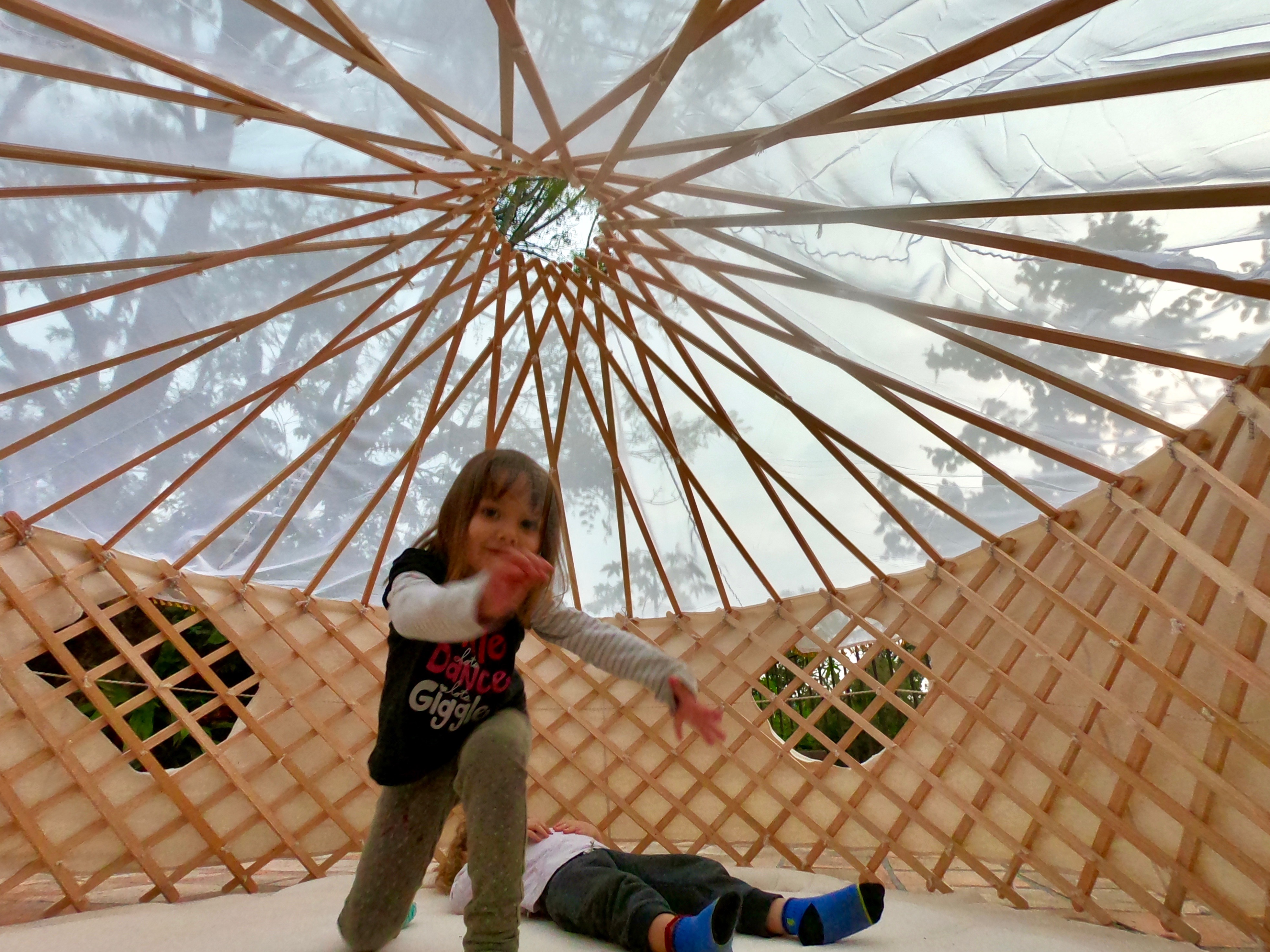 Yurta infantil o casita de juego