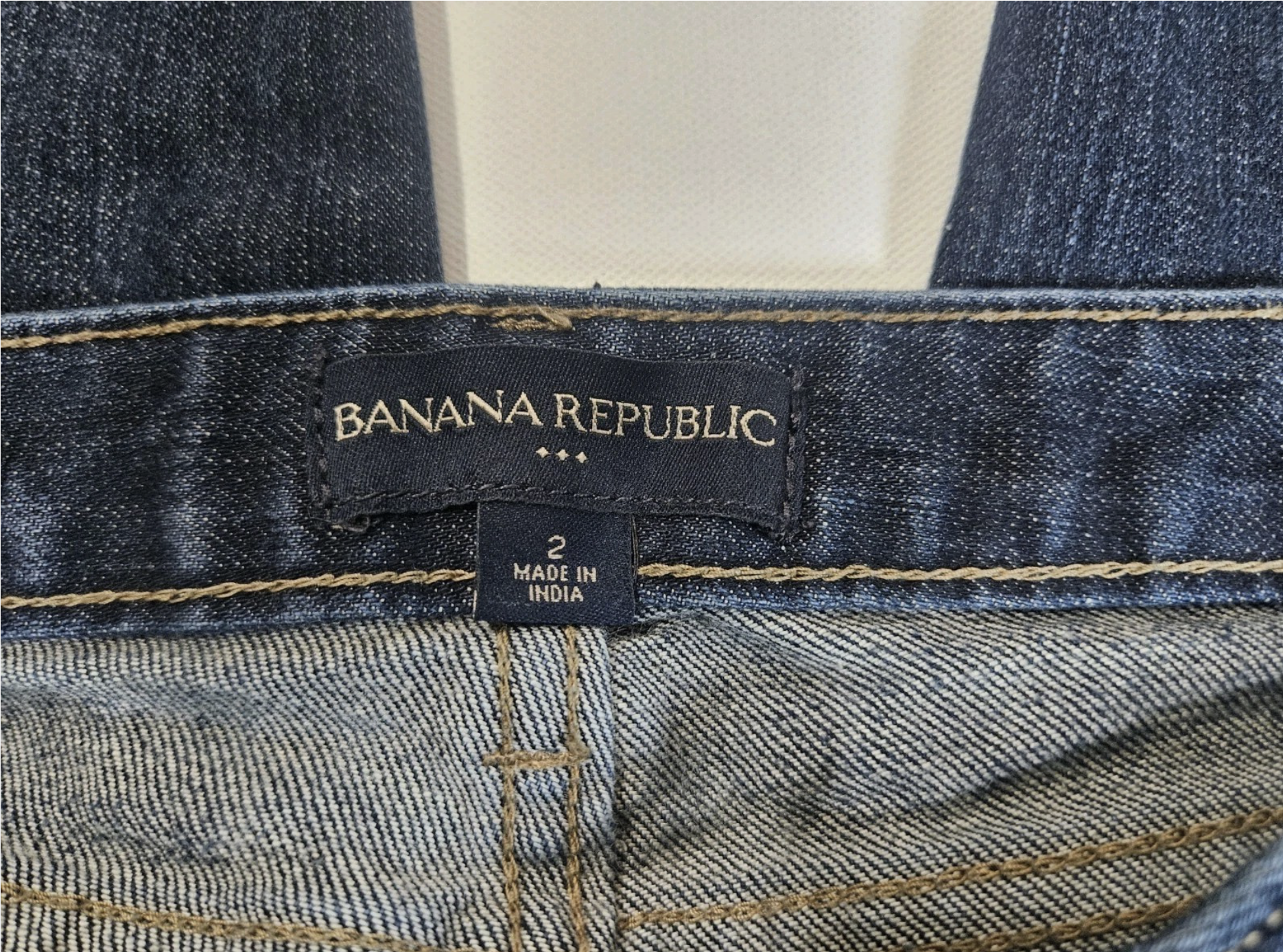 Banana Republic Capri Jeans Womens Size 2 Cropped Dark Was Low Rise Y2K Style