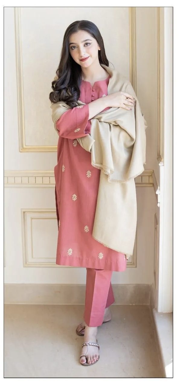 Pink Embroidered Three-Piece Suit