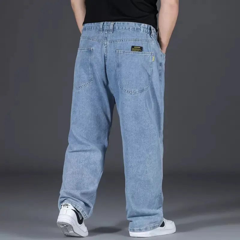 Loose Fit Light Blue Jeans