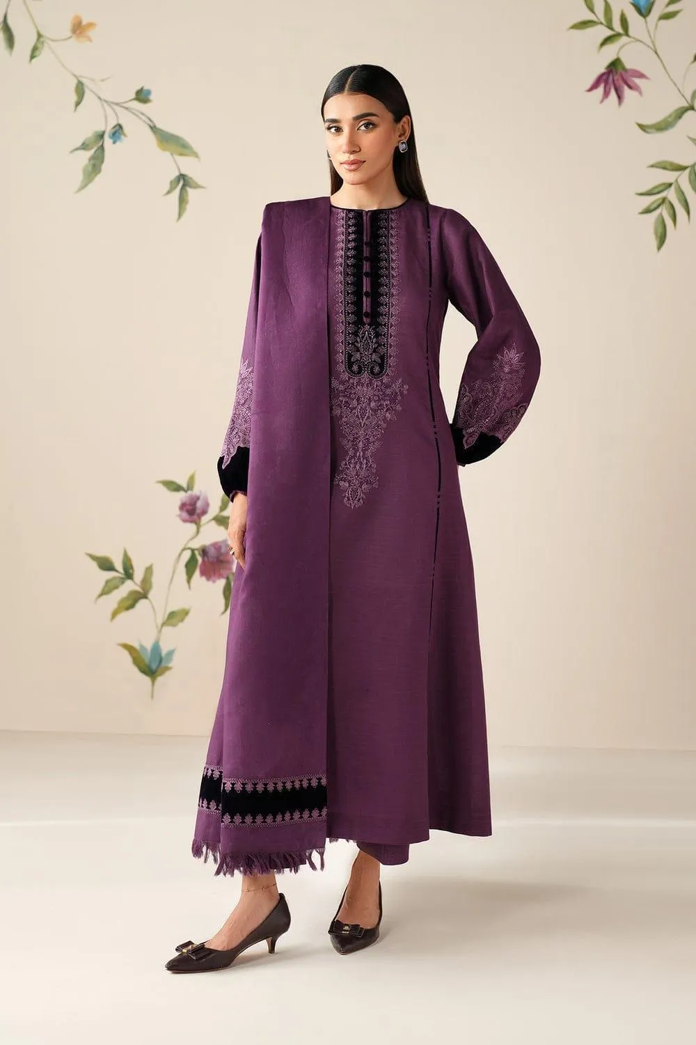 Elegant Purple Embroidered Kurta Set