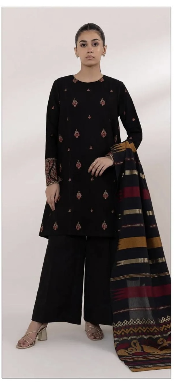 Black embroidered three-piece women's suit