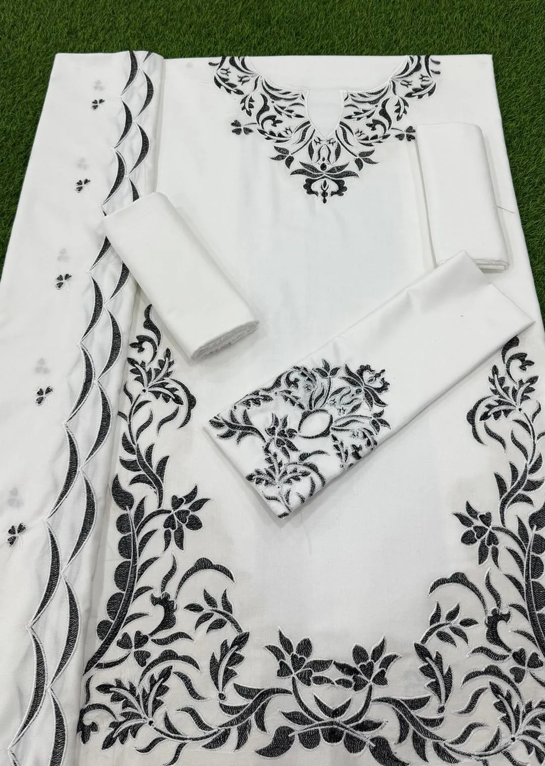 Elegant White Embroidered Suit