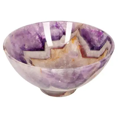 Smooth, detailed amethyst bowl