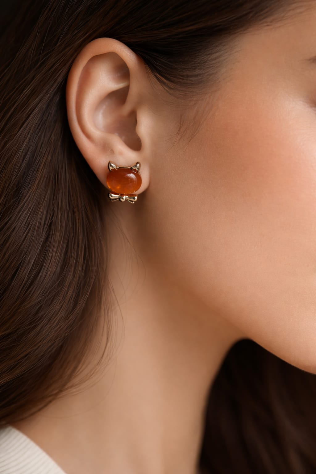 Cat-shaped orange gemstone stud earrings