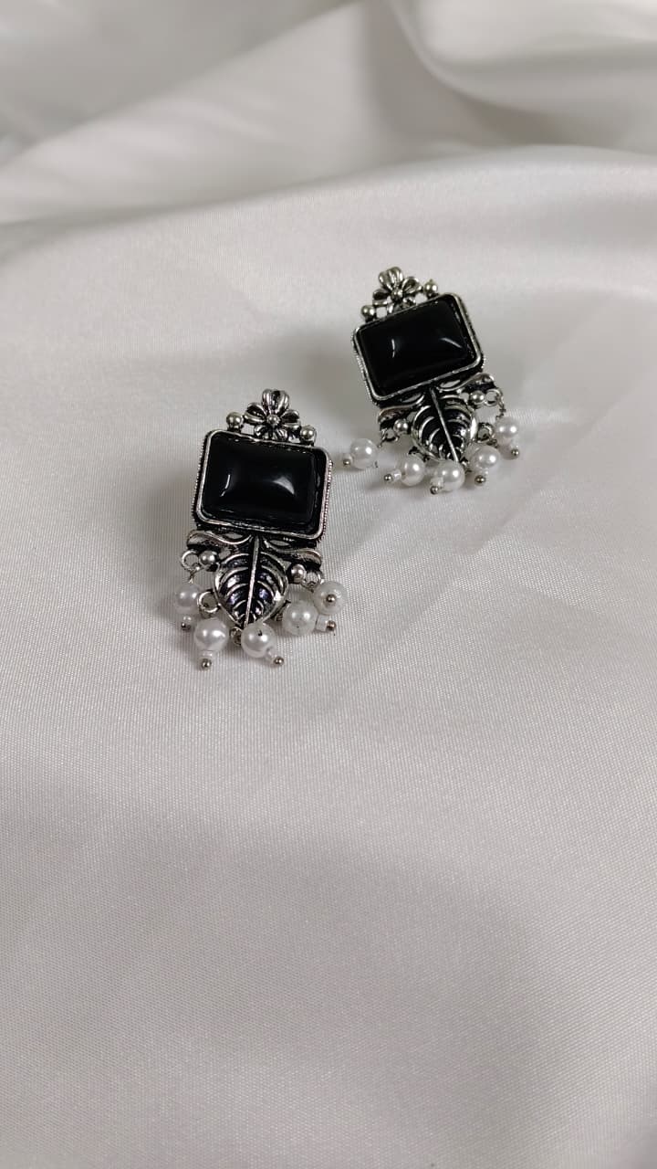 Elegant Black Stone Earrings