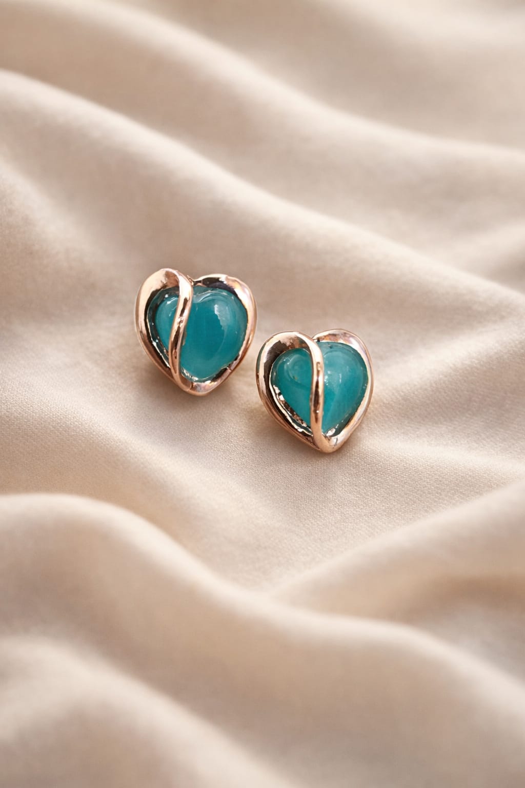 Turquoise Heart-Shaped Stud