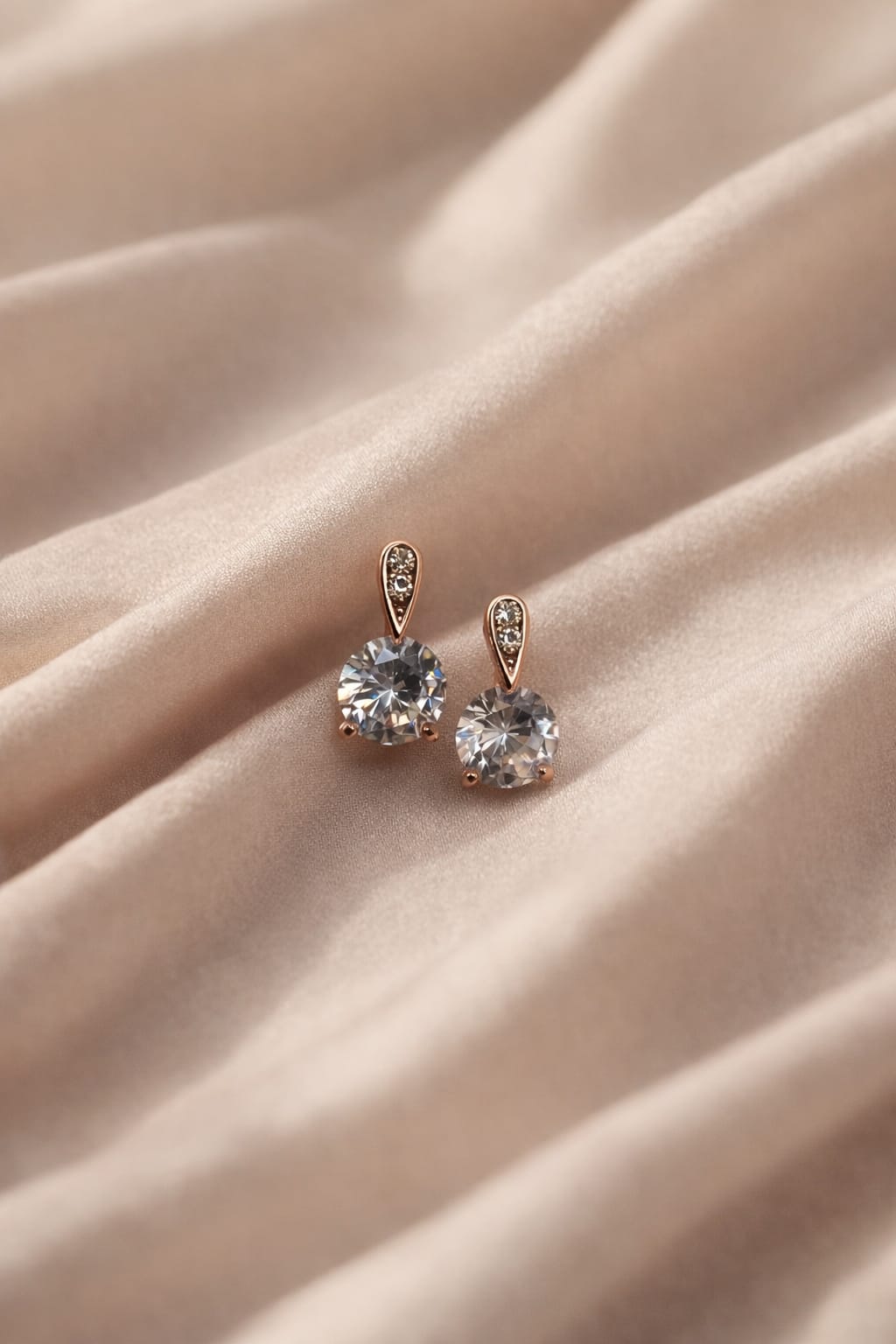 Elegant Diamond Drop stud