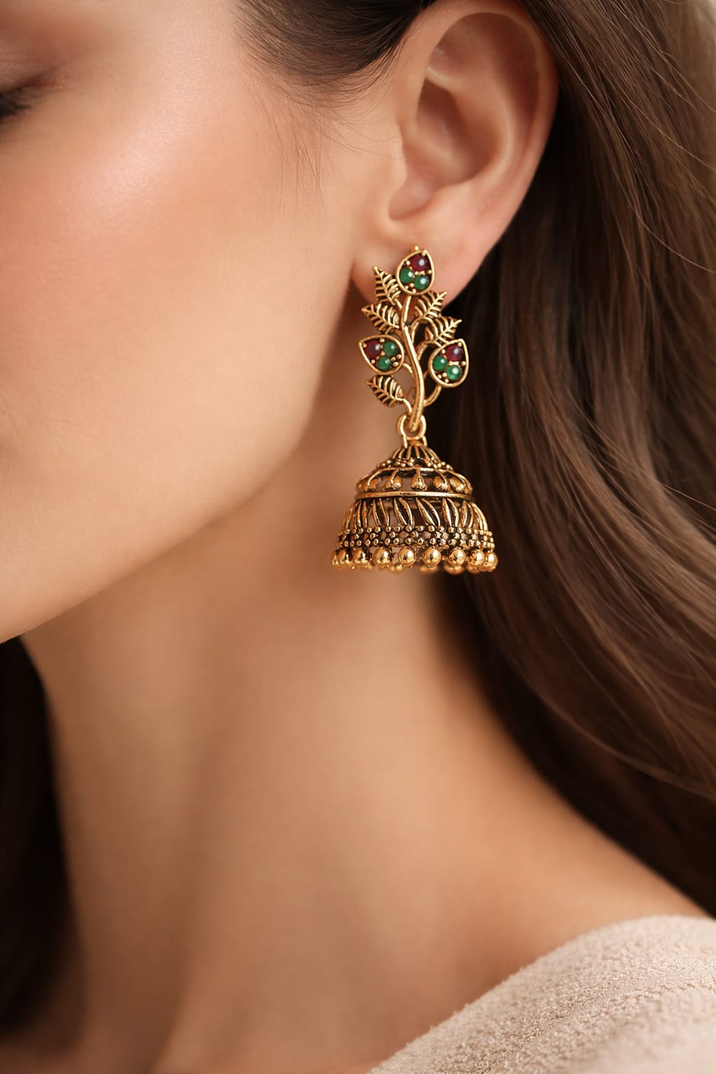 Traditional Gold Jhumka Earring