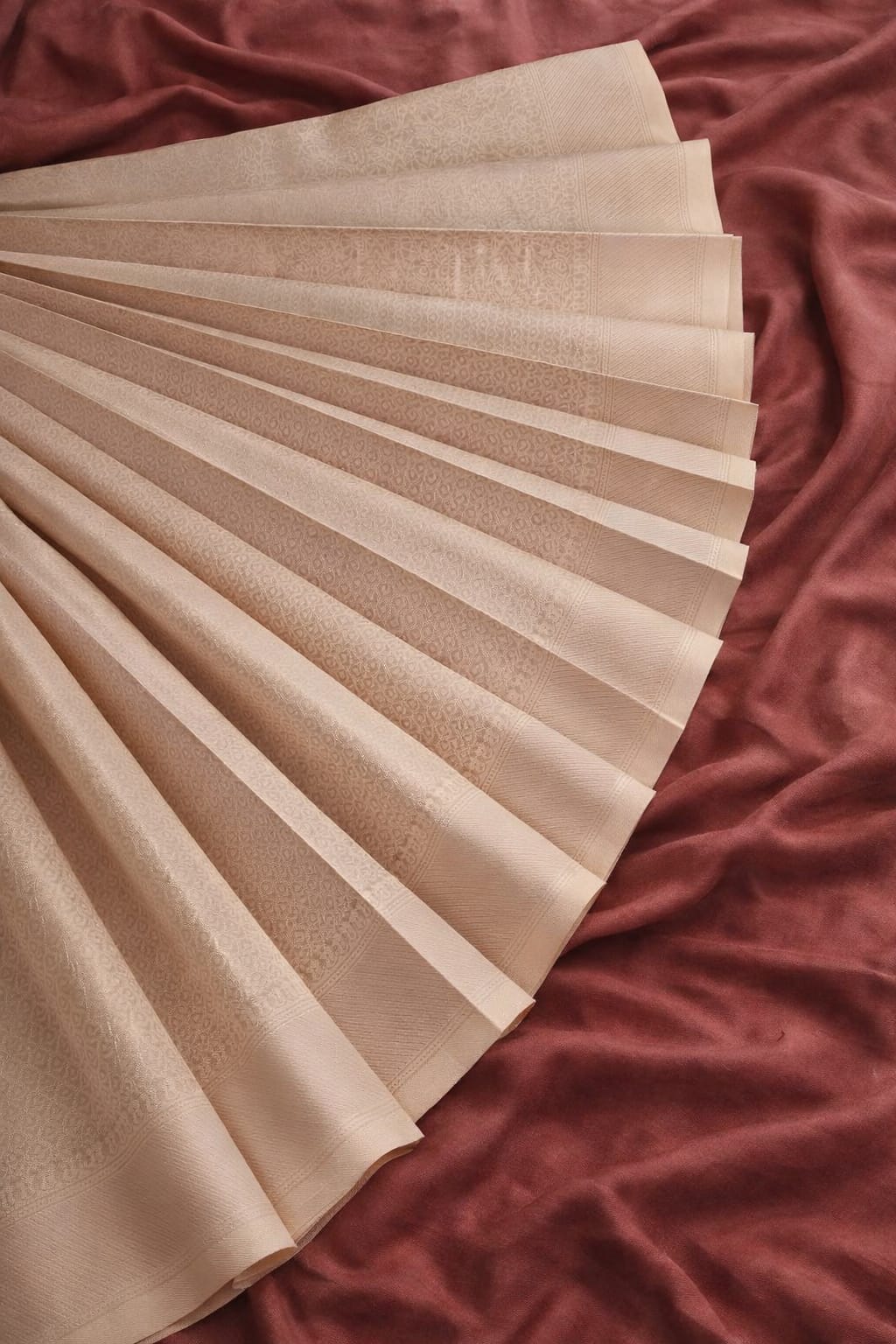 Elegant Champagne Gold Saree 