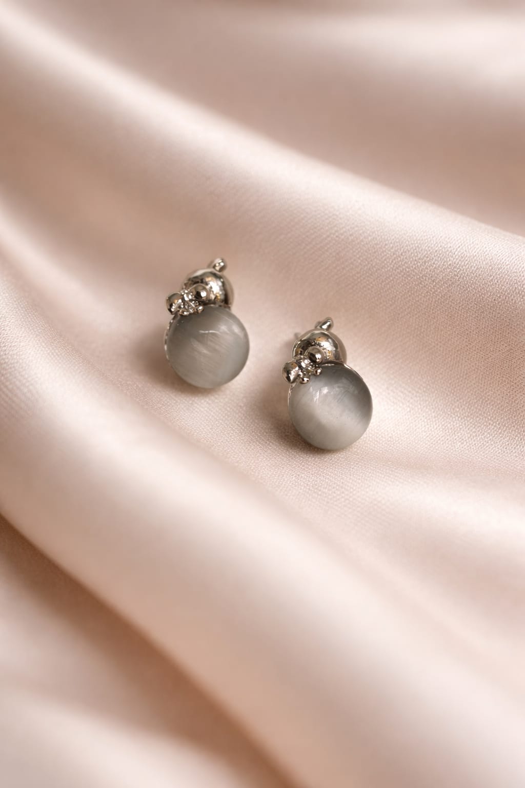 Elegant Pearl Stud Earrings