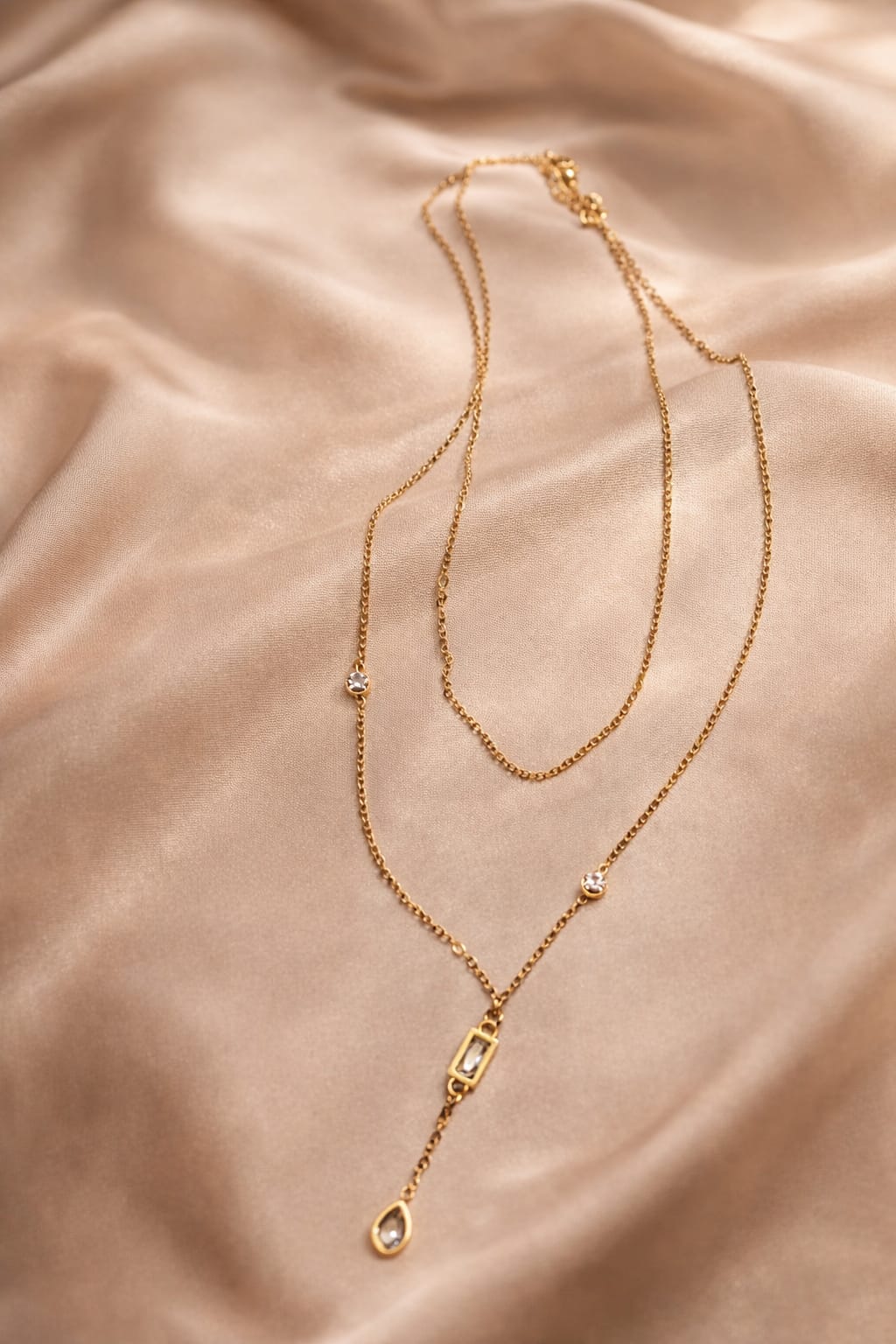Elegant Layered Gold Necklace