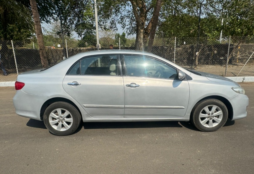 Toyota Altis