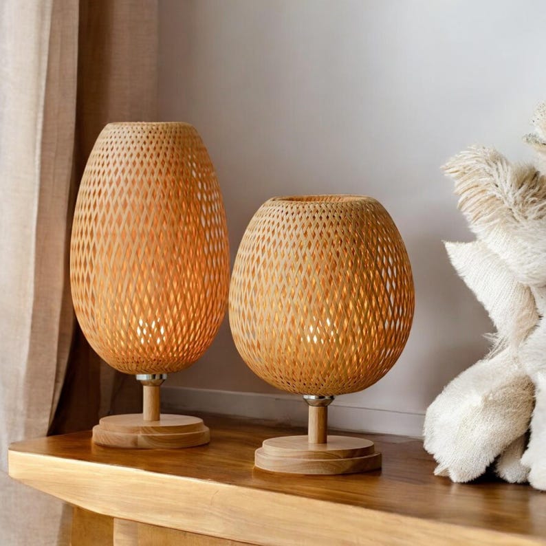 Handmade Bamboo Table Lamp: Dimmable Wicker Bedside Light