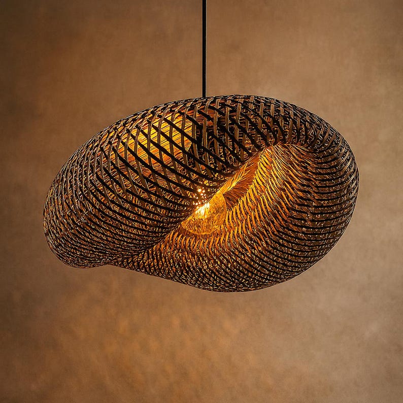 Bamboo Lamps, Cane Webbing Lamp Bamboo Rattan Pendant Light, Woven Lattice Lampshade, Ceiling Light for Bedroom, Dining Table or Living Room