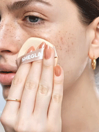 Lock & Go Long-Lasting Cushion Foundation-Golden