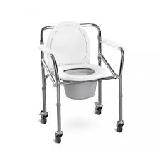 Chaise percée roulante