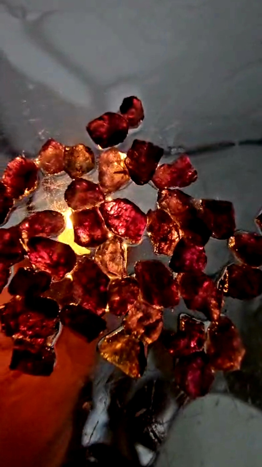 Pedras preciosas brutas