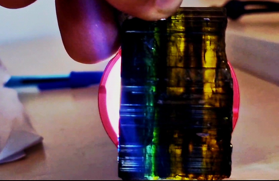 Turmalina verde e amarela