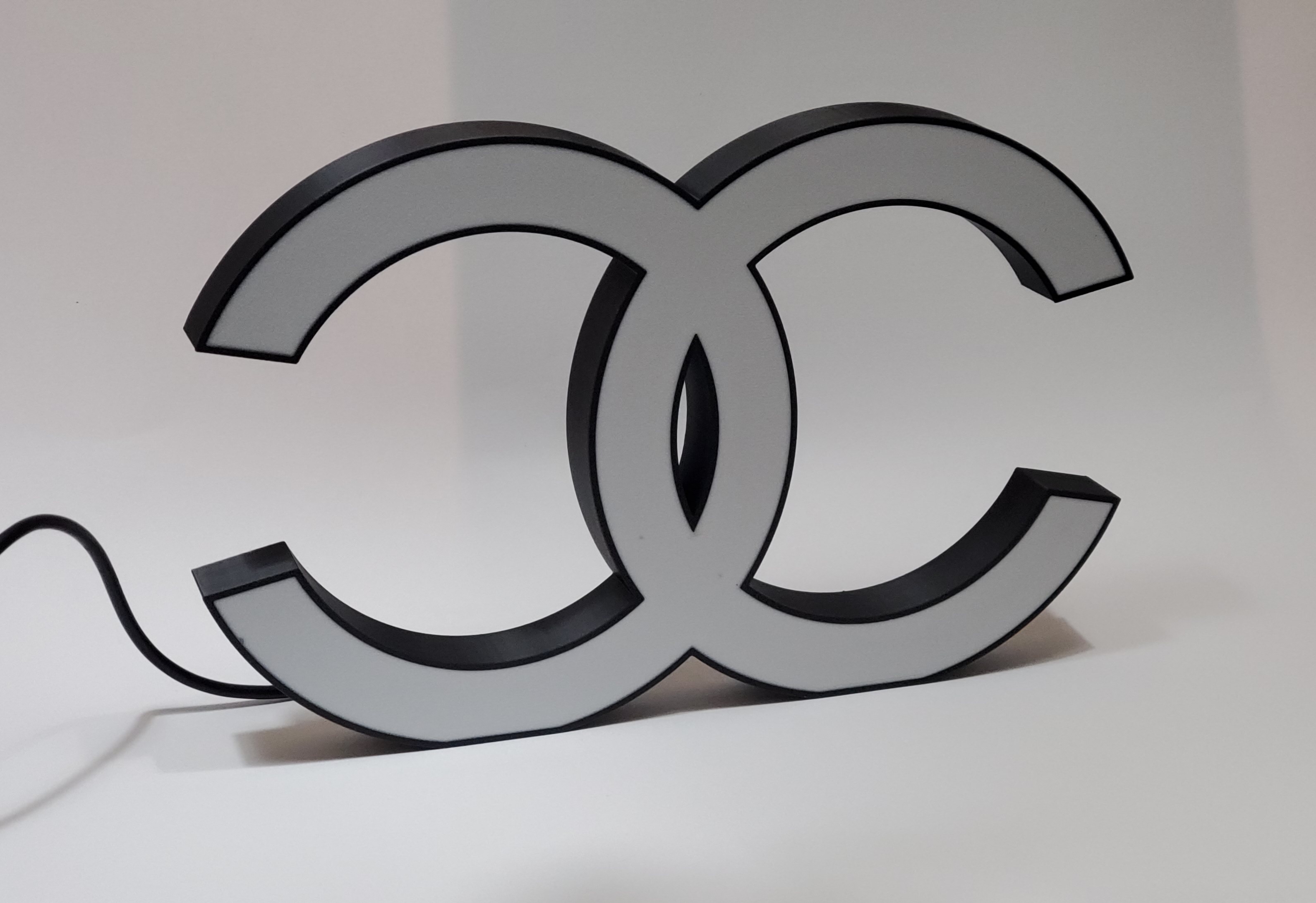 Coco Chanel lightbox 