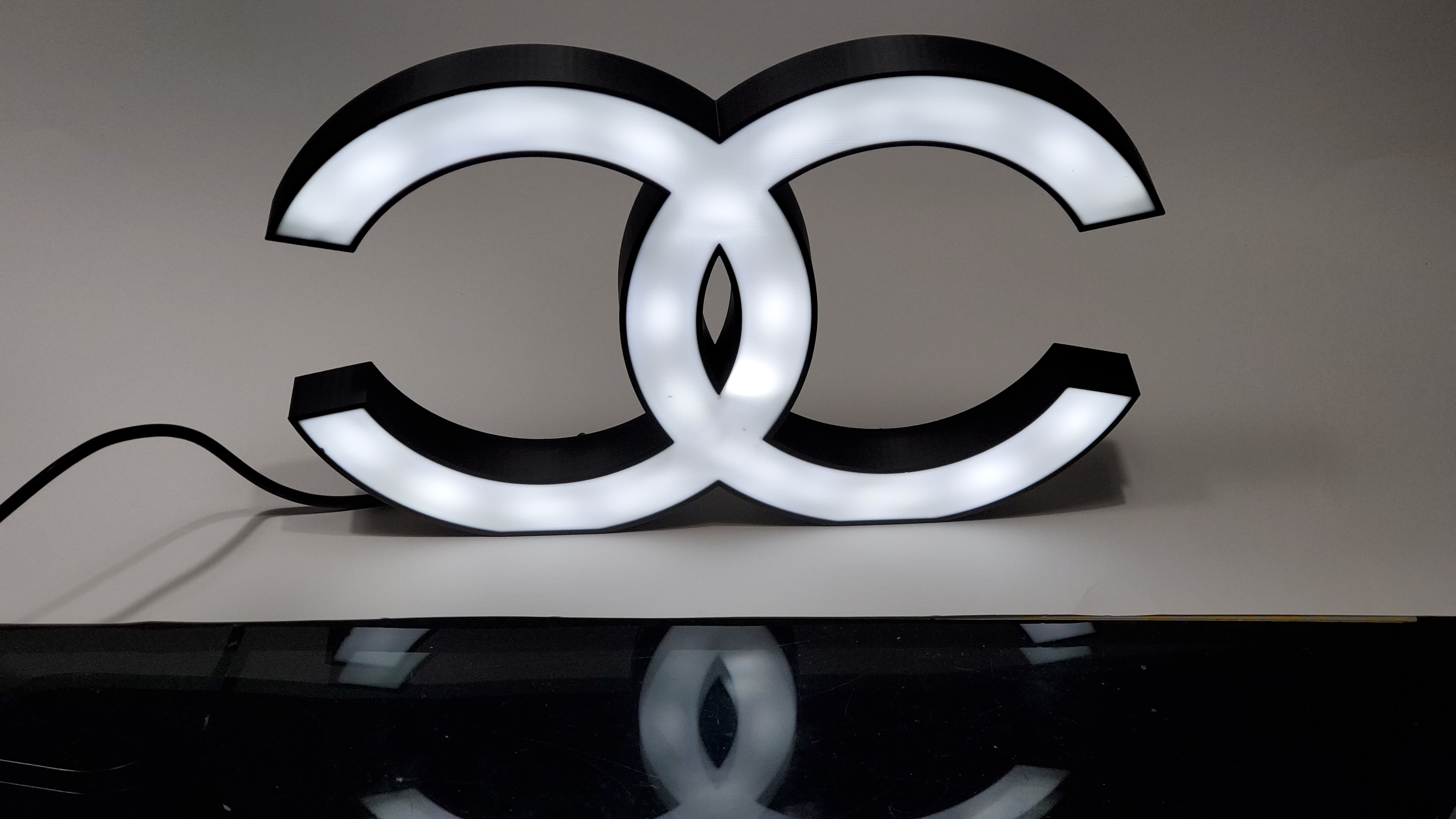 Coco Chanel lightbox 