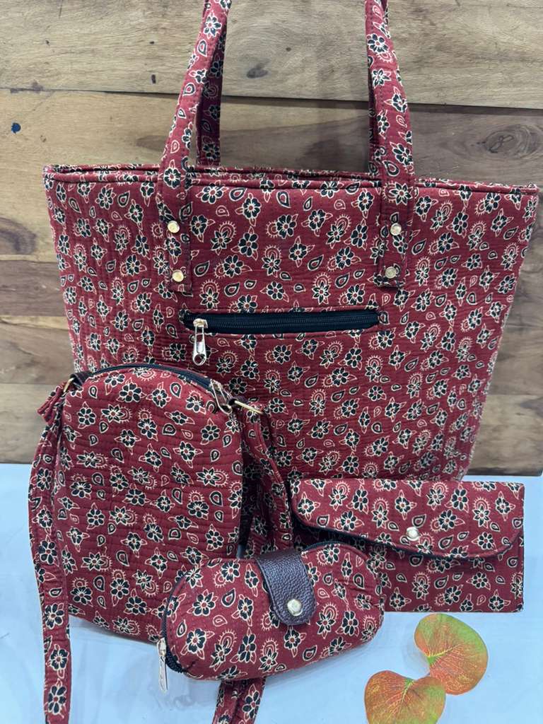 Jaipuri Printed kantha bag set @1000/- +Shipping