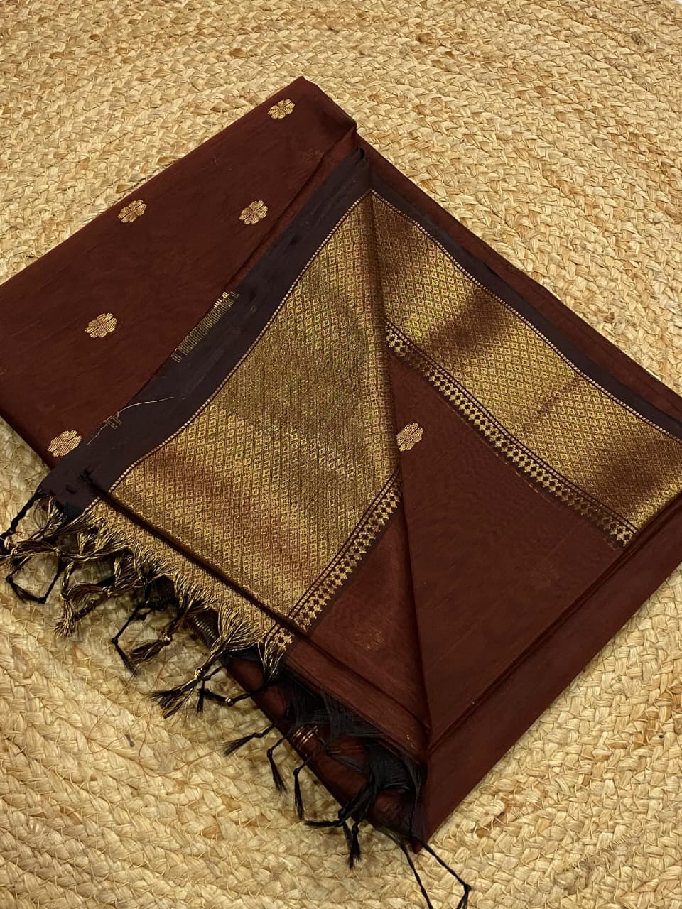 Coffee Brown big border traditional Maheshwari handloom butti Saree 4000/-