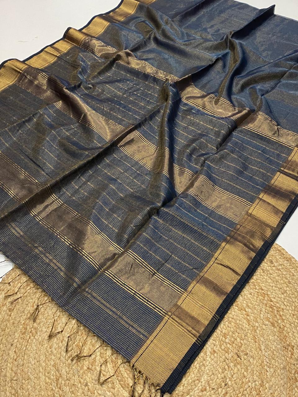 Maheshwari Handloom micro check tissue saree 4000/- +shipping