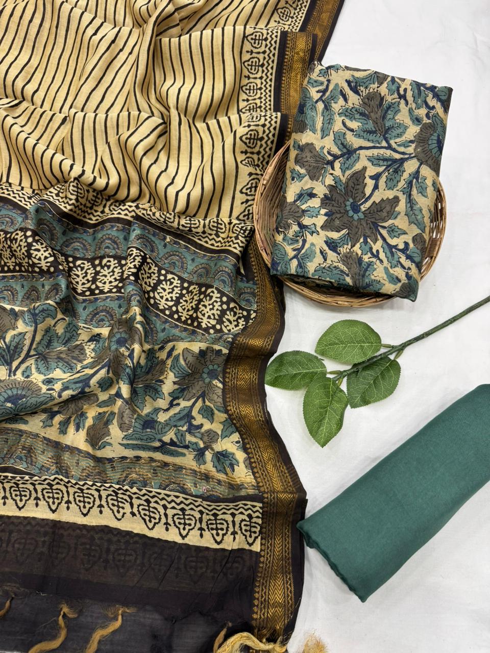    Exclusive maheshwari silk suit set with santoon pajama and pure maheshwari silk dupatta @2200+shipping