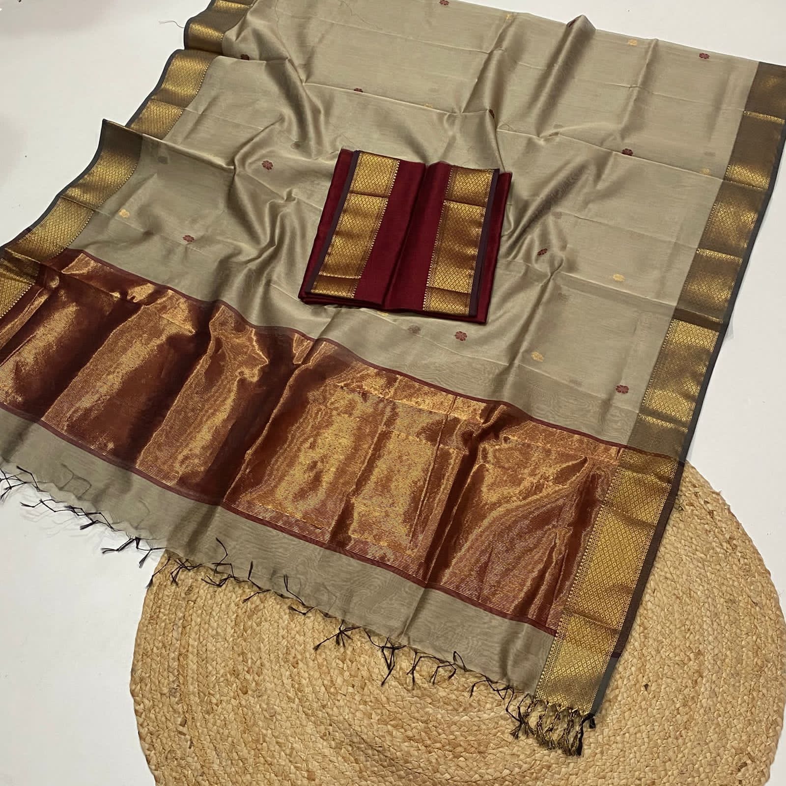 Elegant Maheshwari Handloom butti dupatta 2 Piece dress  material 3250/- = Shipping