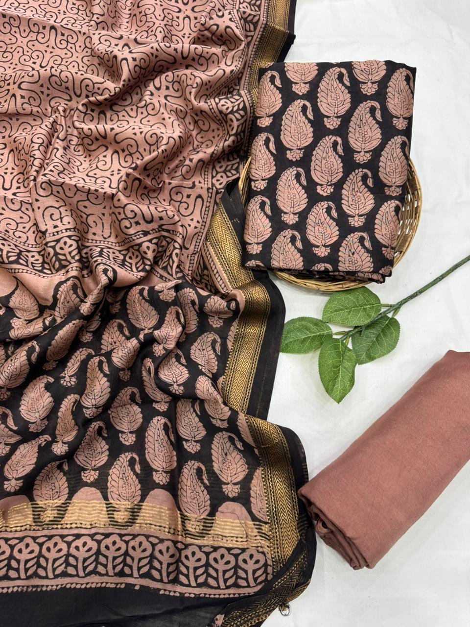 Exclusive maheshwari silk suit set with santoon pajama and pure maheshwari silk dupatta @2200+shipping 