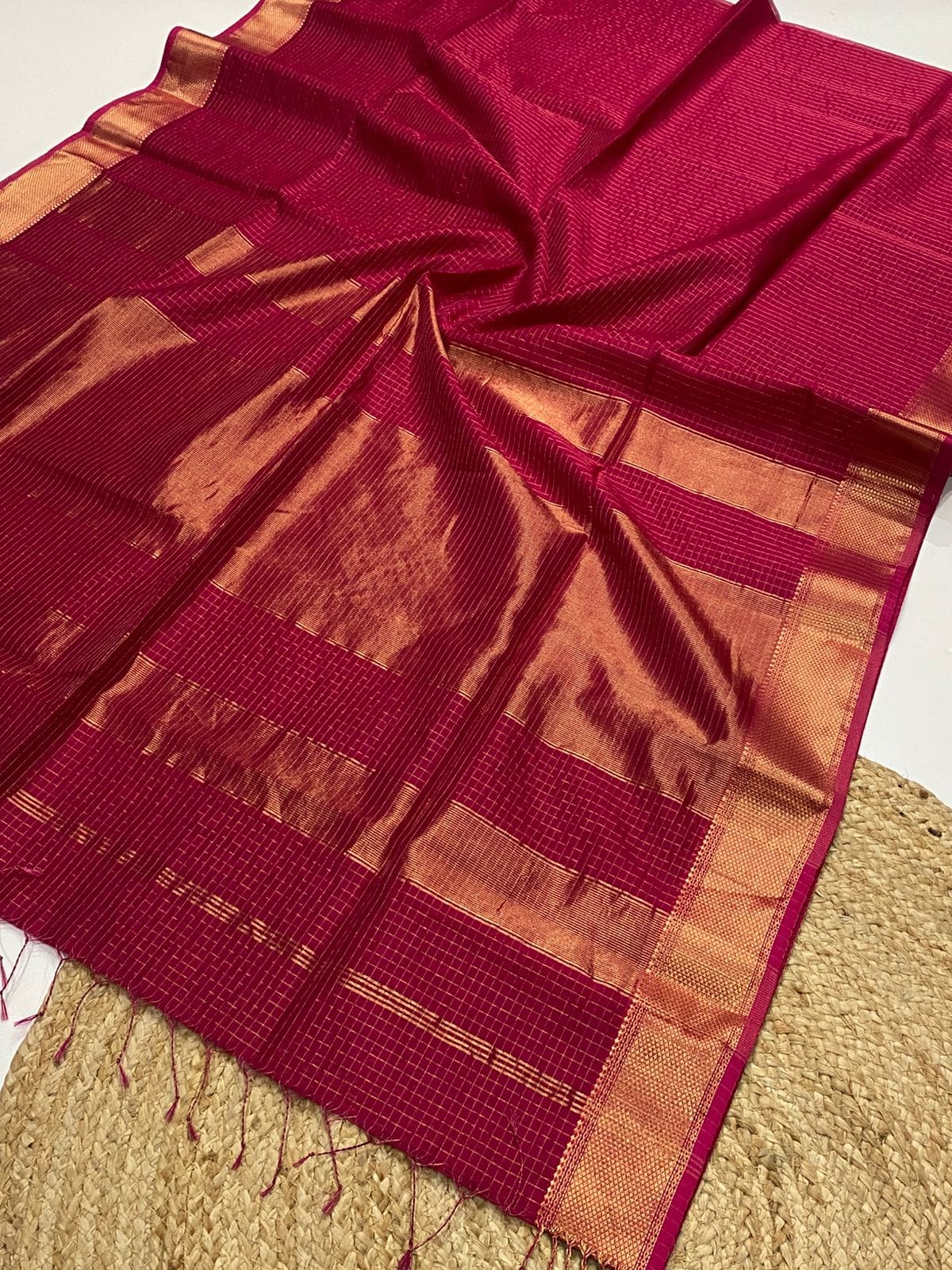 Maheshwari handloom zari border all over checks Sarees 3500/- + Shipping