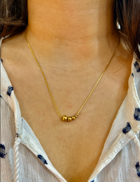 Dotline Necklace