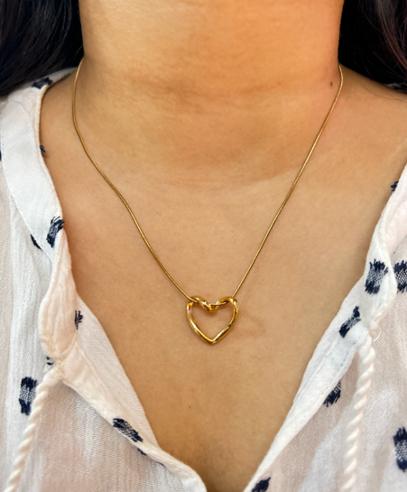 Gold Heart Pendant Necklace
