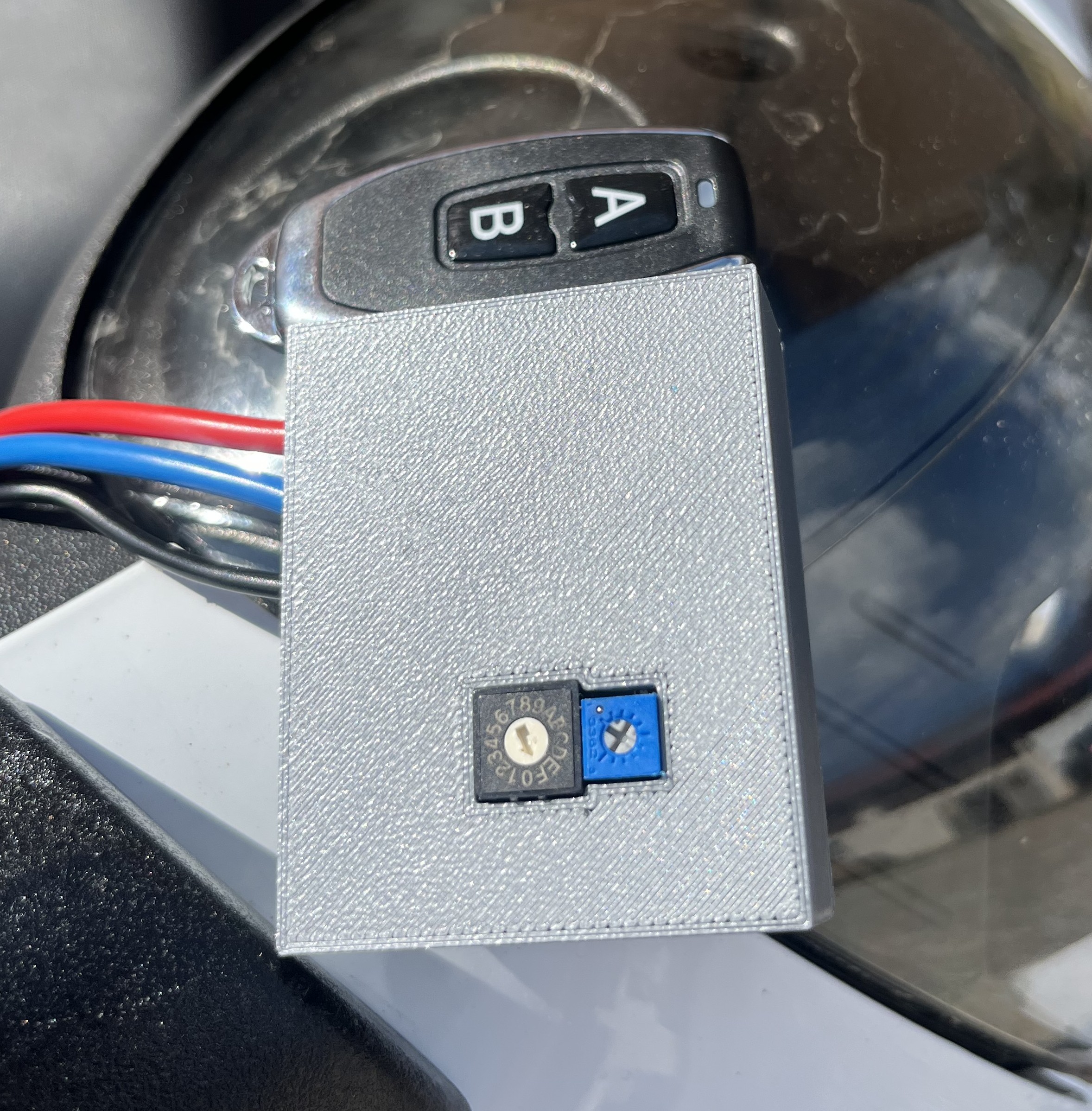 Adjustable RPM Limiter with Remote Control for 2T