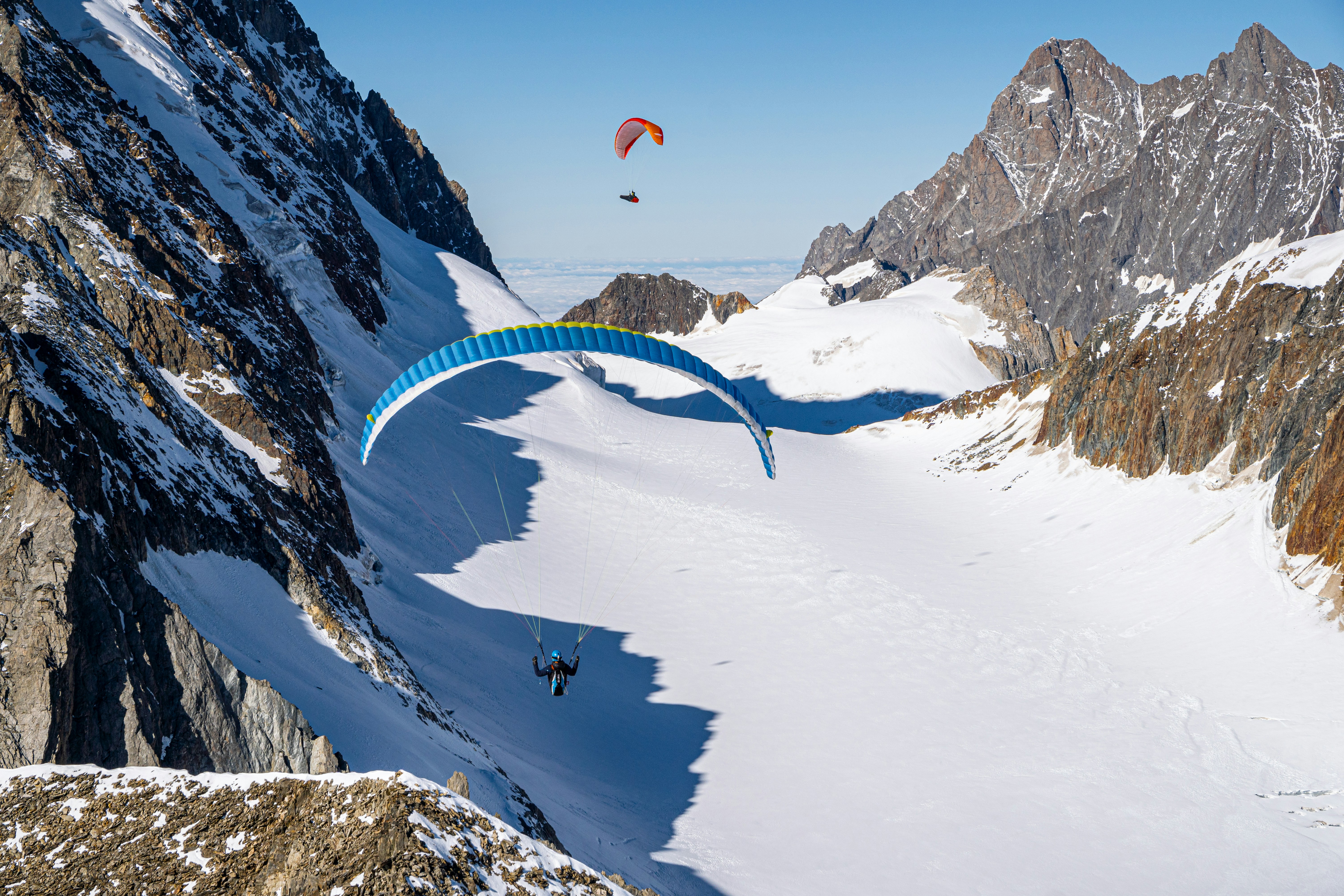 Paragliding in Crans Montana