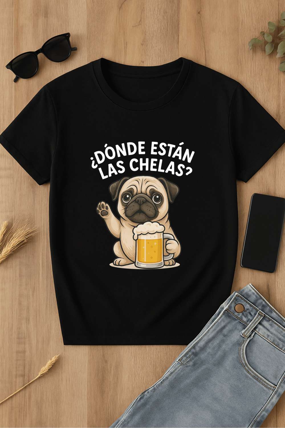 Camiseta negra con estampado de pug y cerveza