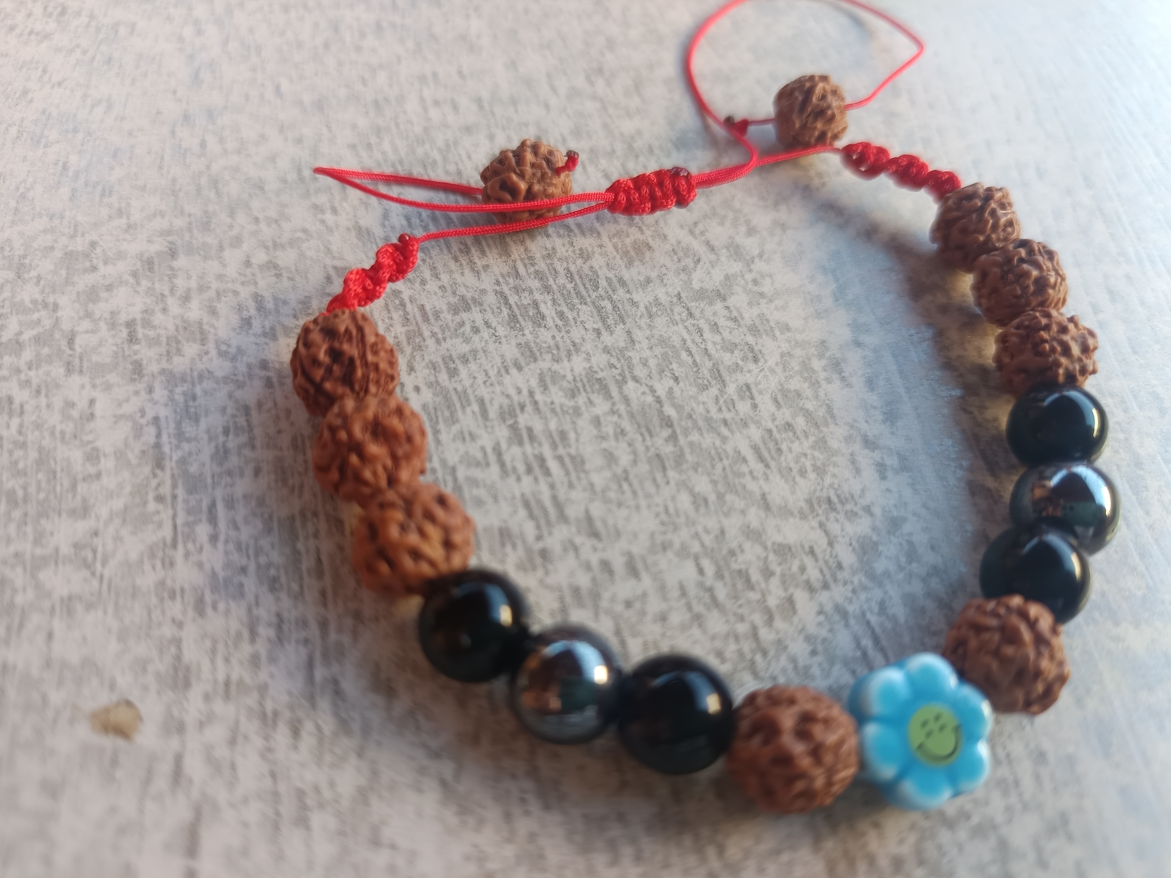 Brățară Optimism Zilnic – Talisman cu Rudraksha, Agate și Hematit