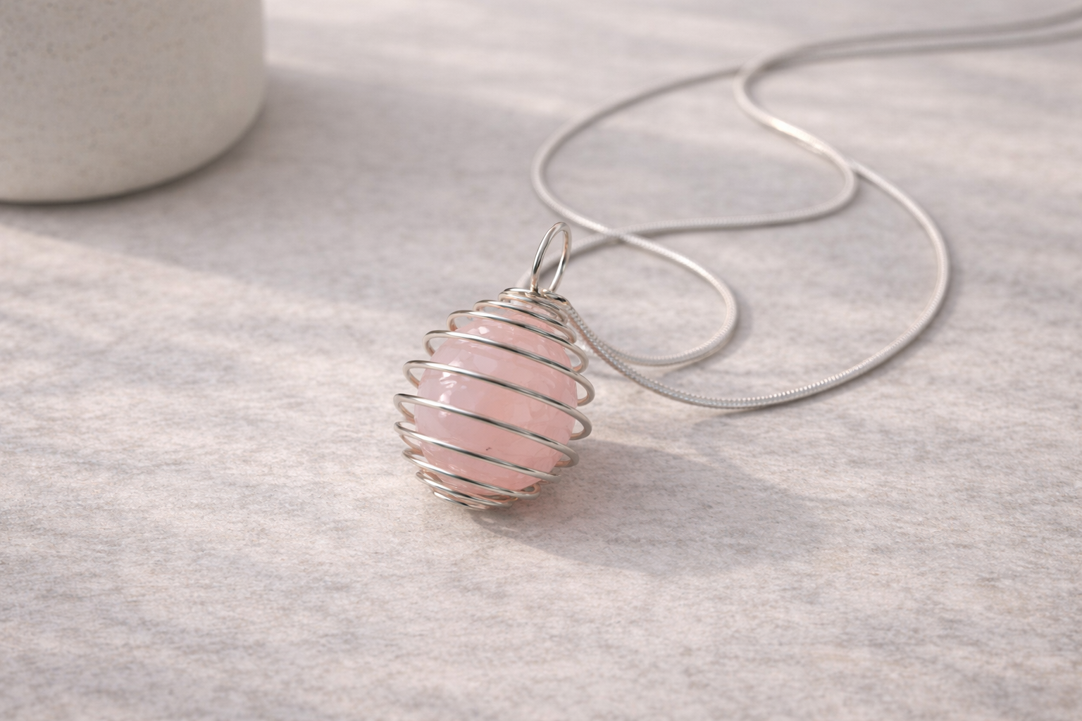 Colier Spirala iubirii – Talisman Cuarț Roz