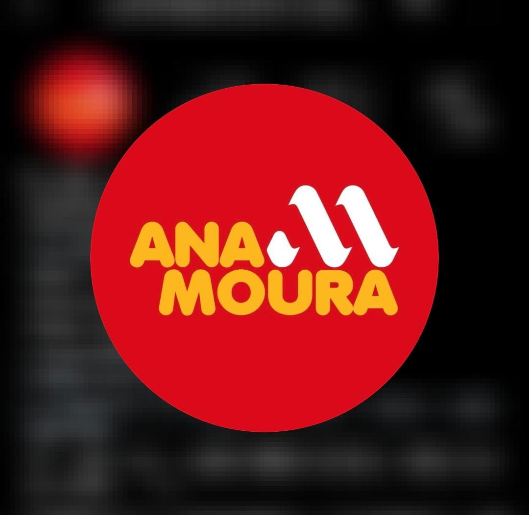 ANA MOURA