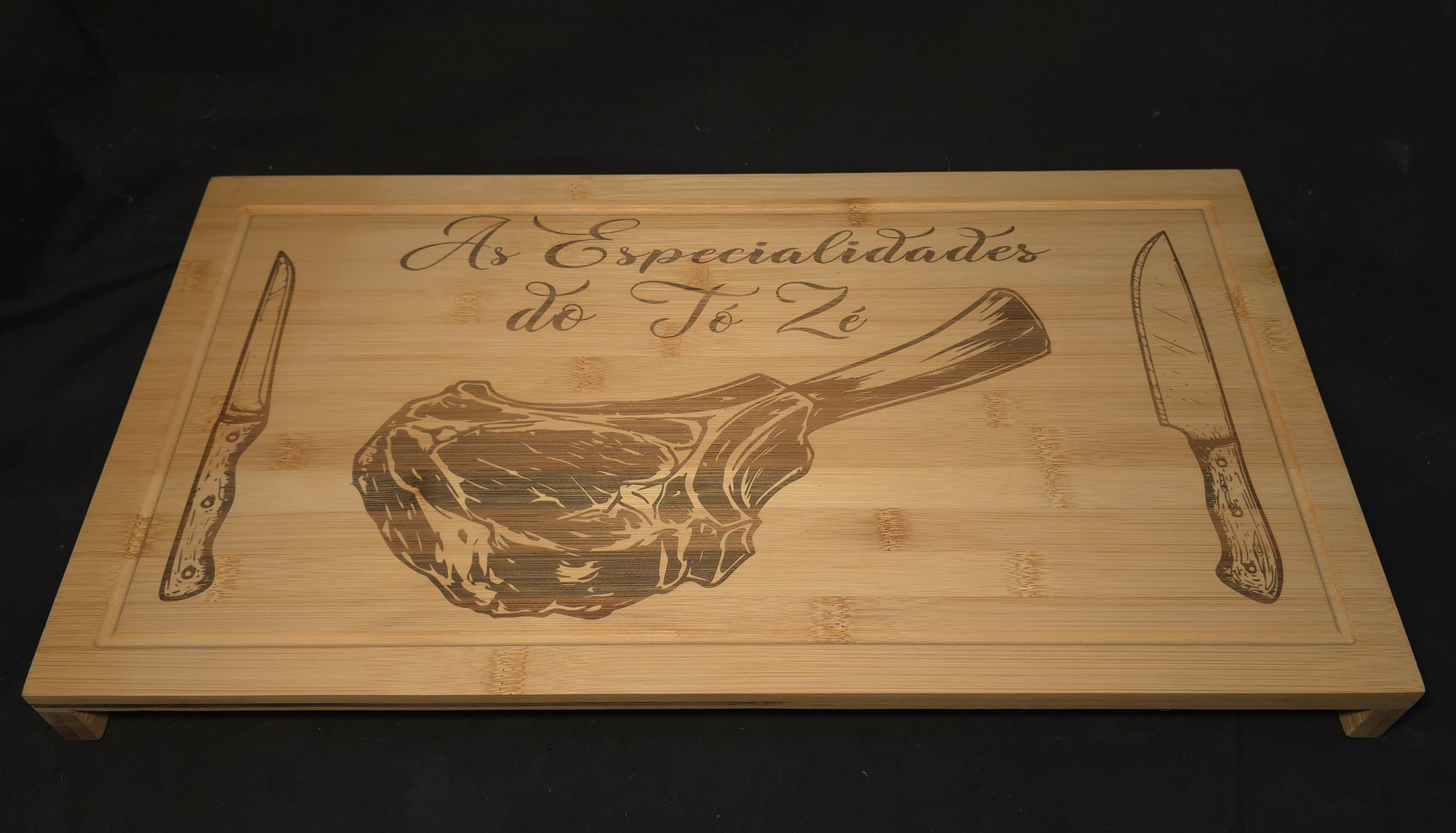 Tábua de Serviço com pés 