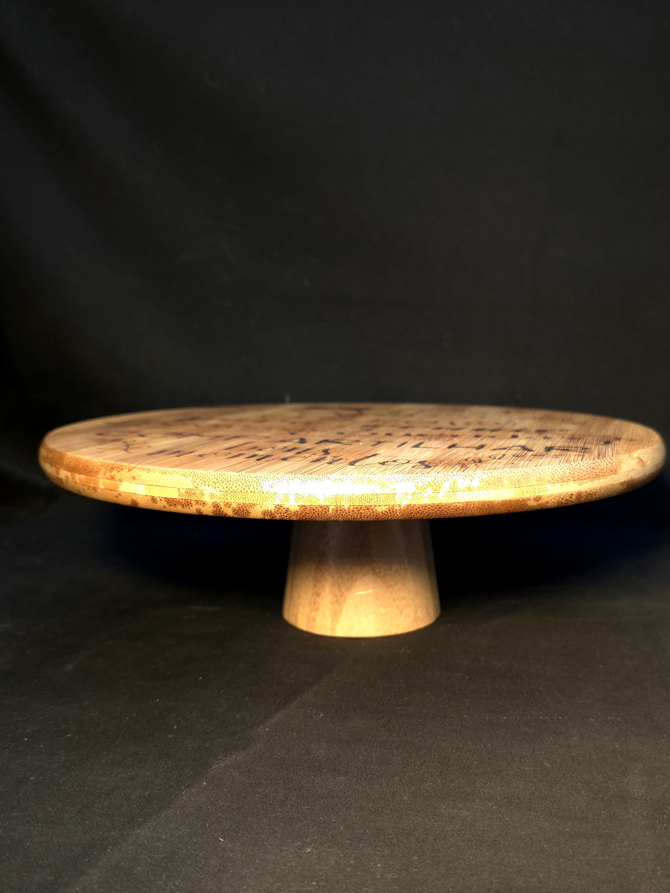 Tábua de Serviço com pé