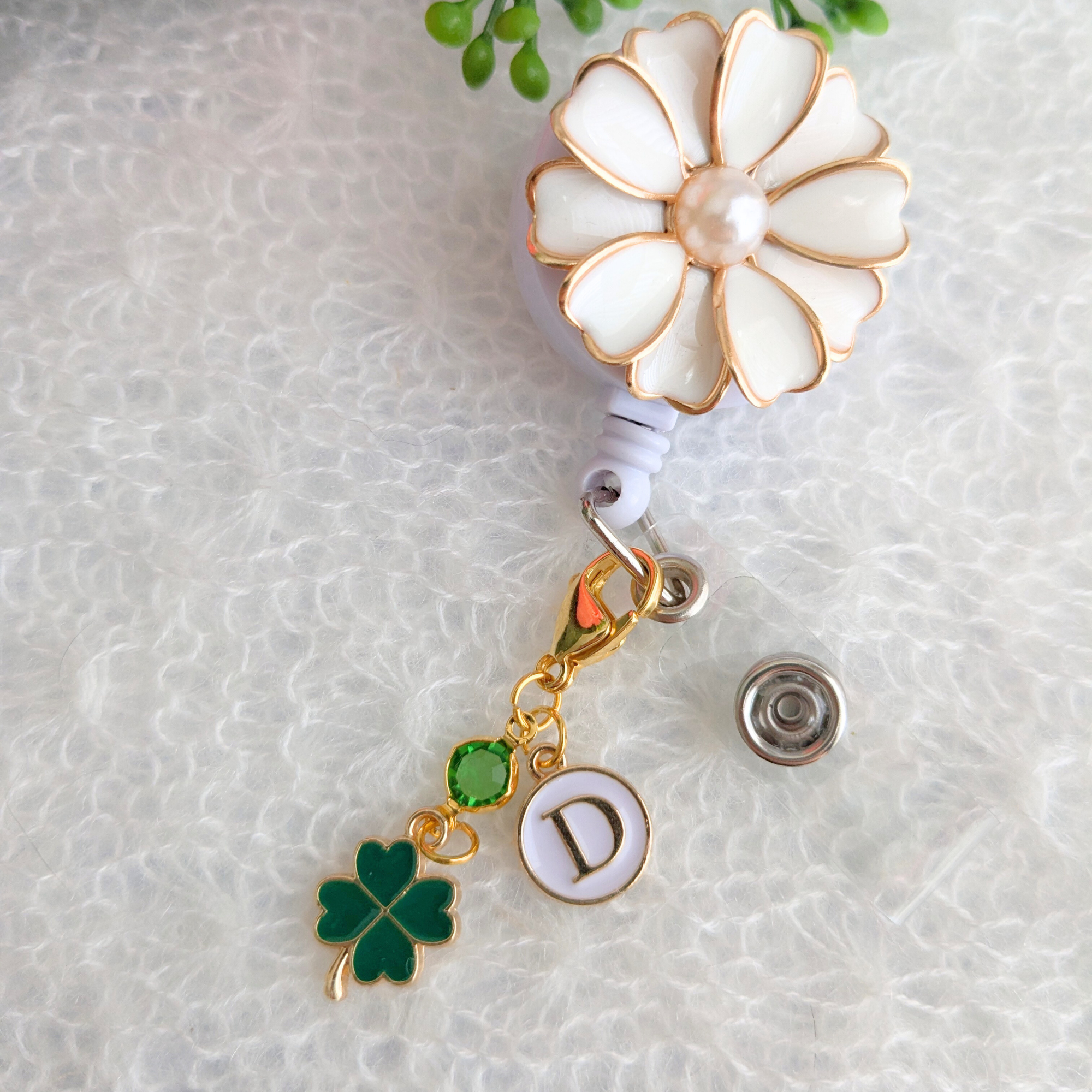 White Floral Badge Reel With Swivel Alligator Clip