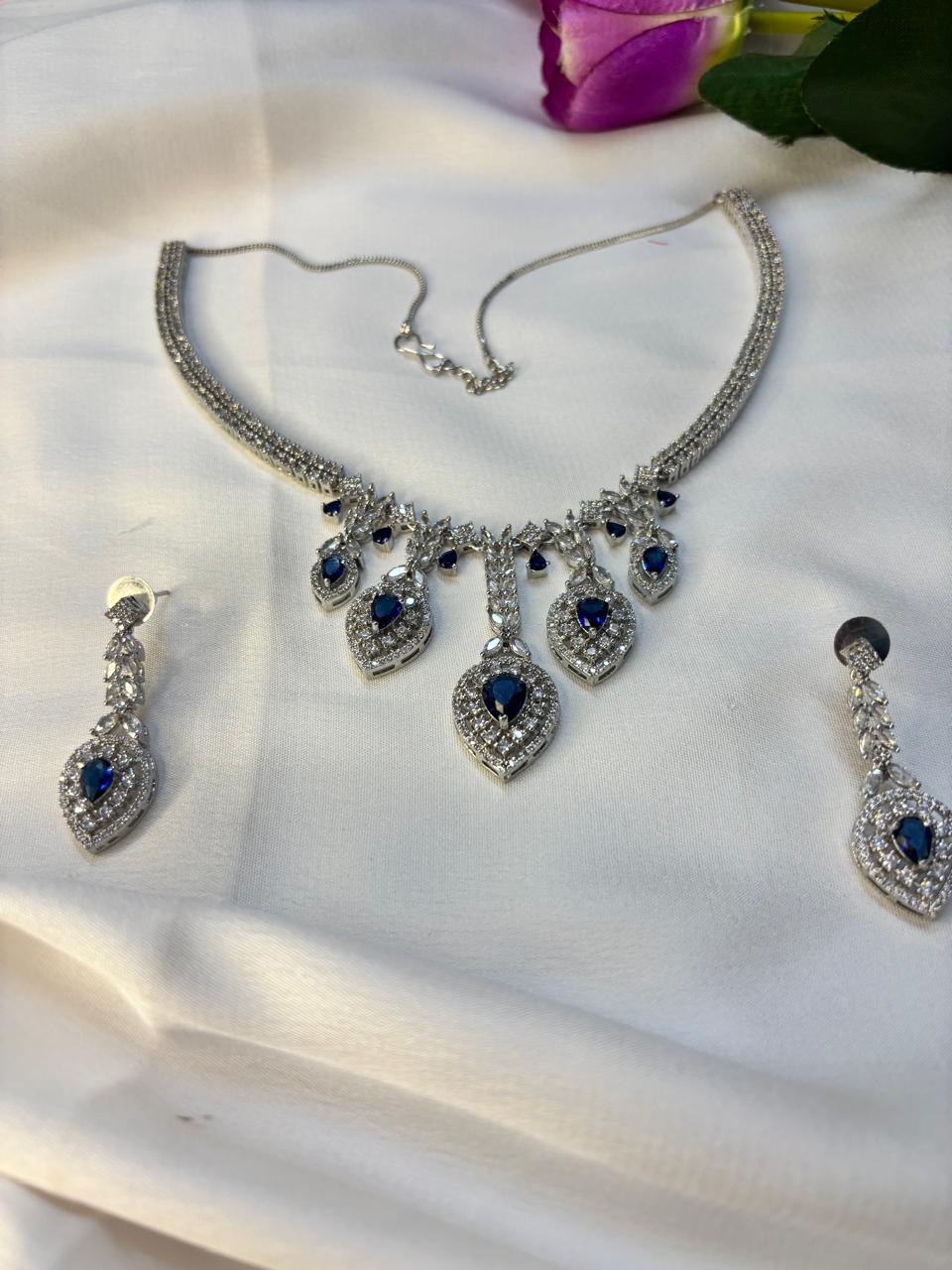 Elegant Blue Gemstone Necklace Set