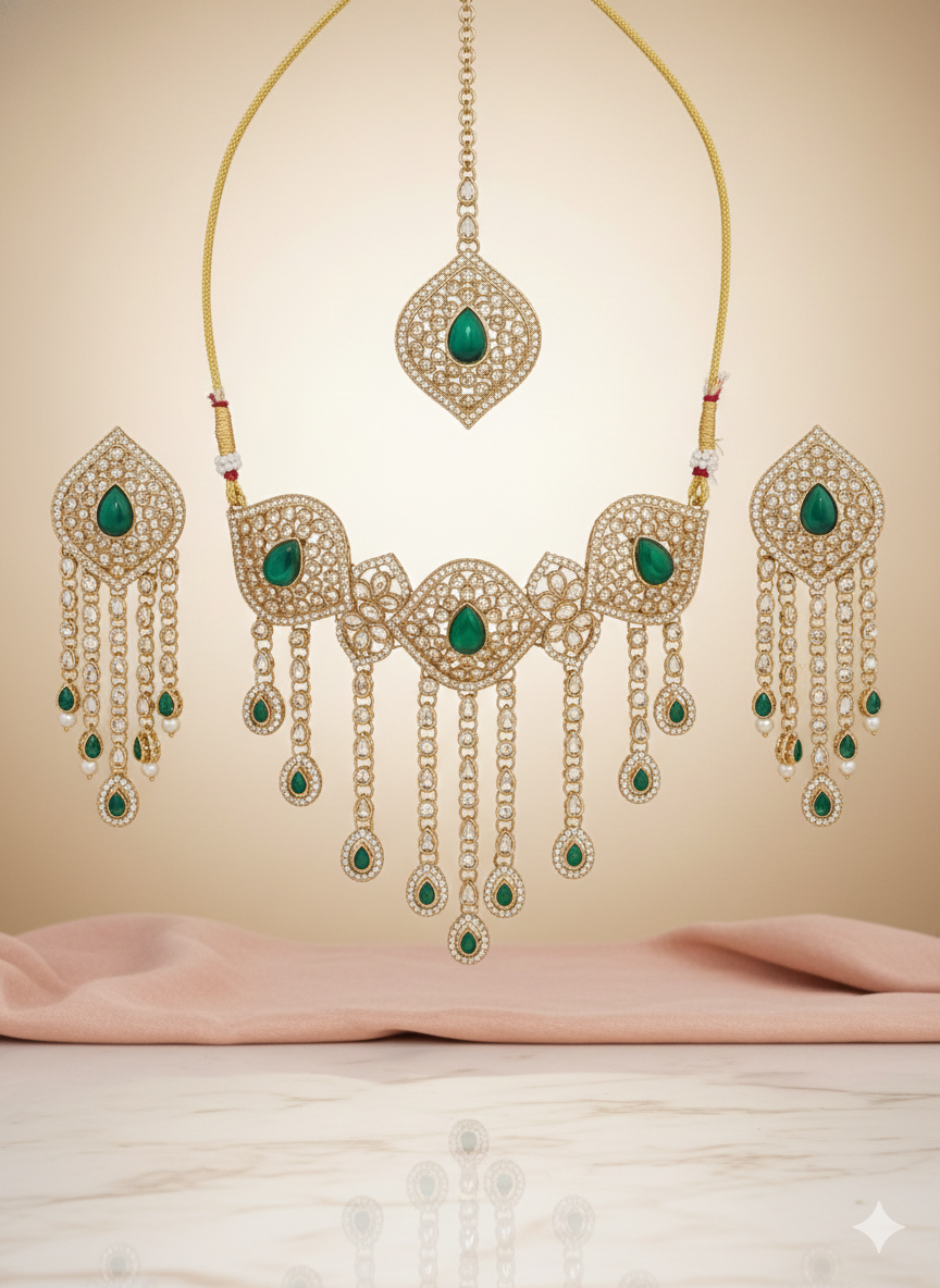 Emerald and Gold Bridal Jewelry Set