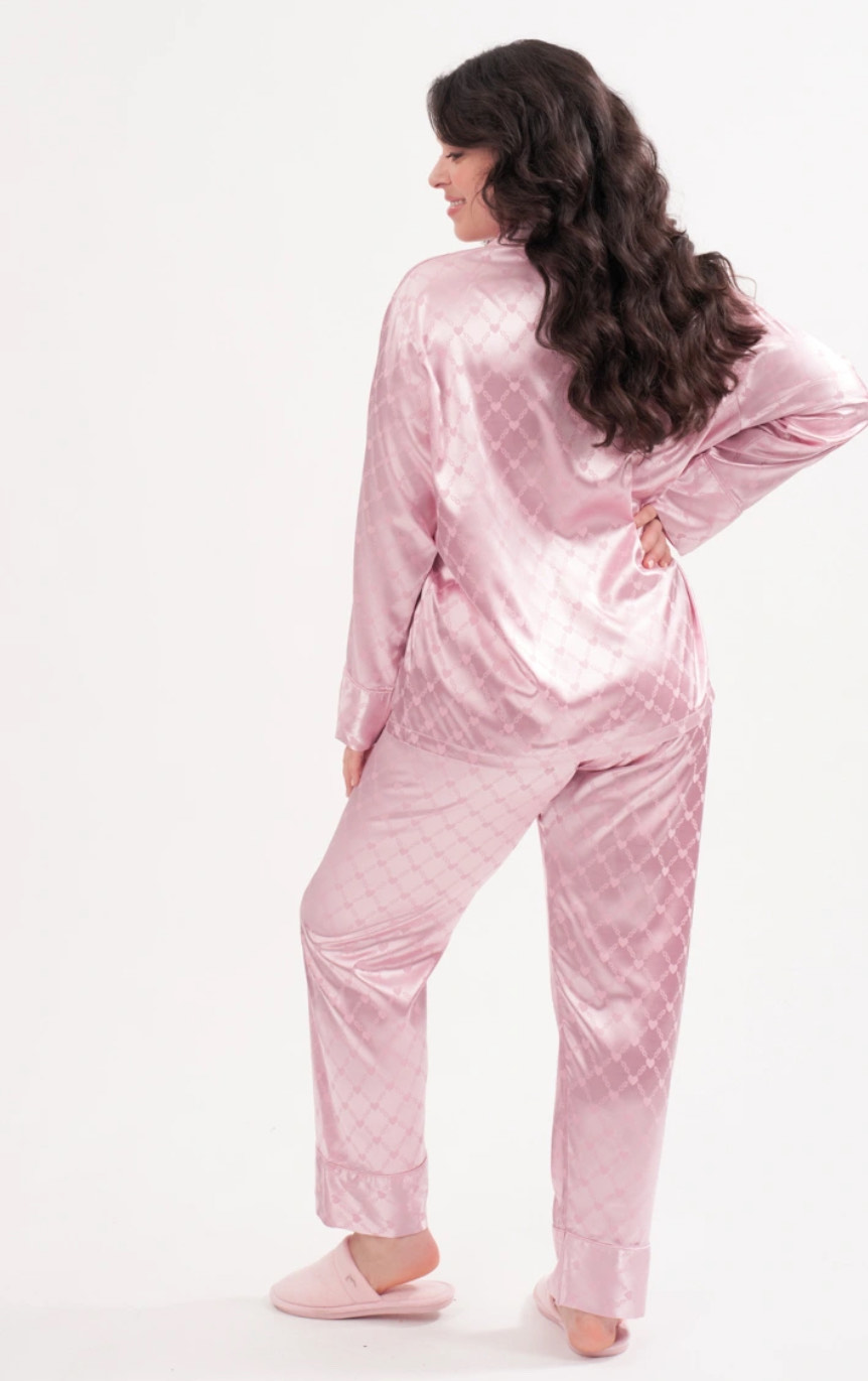 Pyjama en satin rose