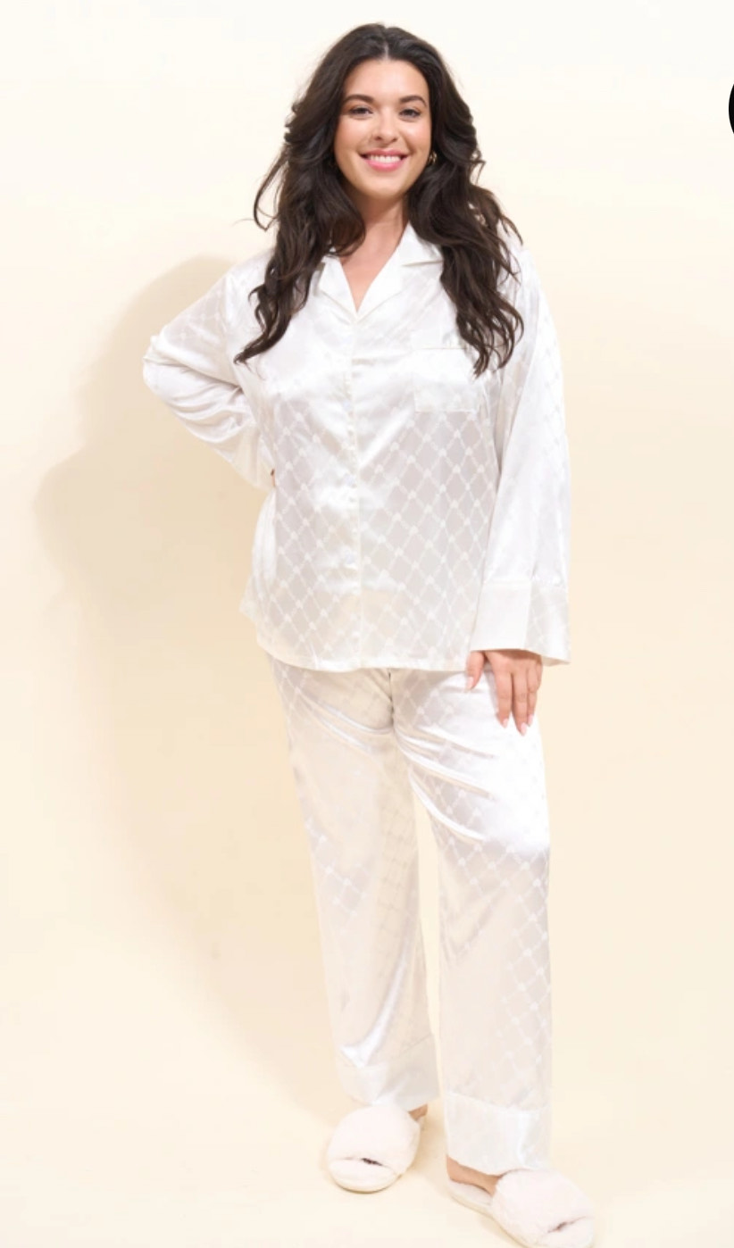 Pyjama en satin blanc